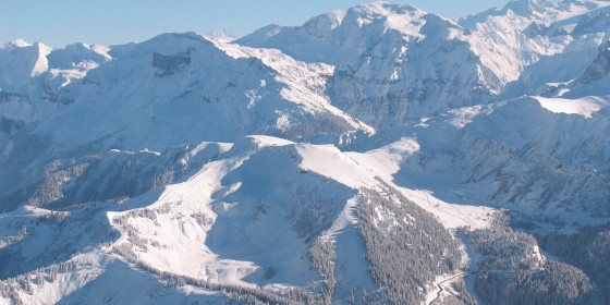 The stunning snowy mountains of Les Carroz