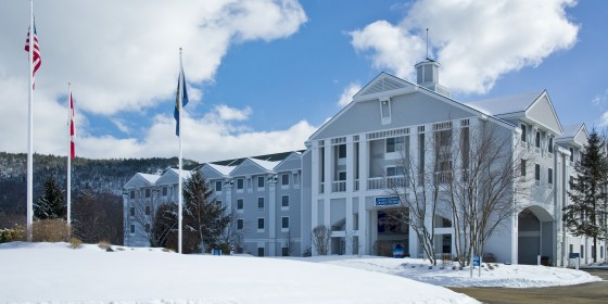 North Conway Grand Hotel Winter Exterior