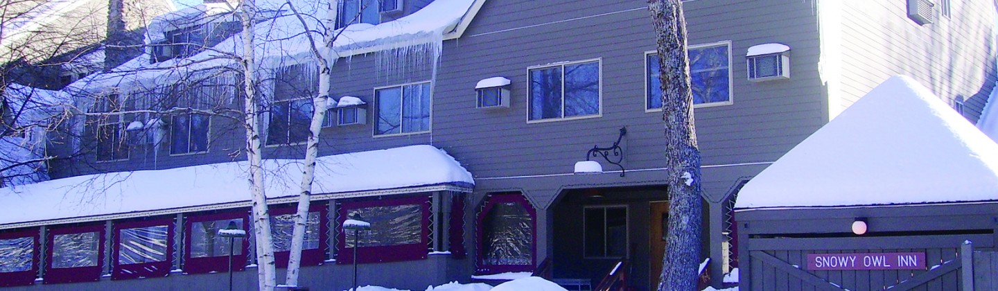 Snowy Owl Inn Exterior