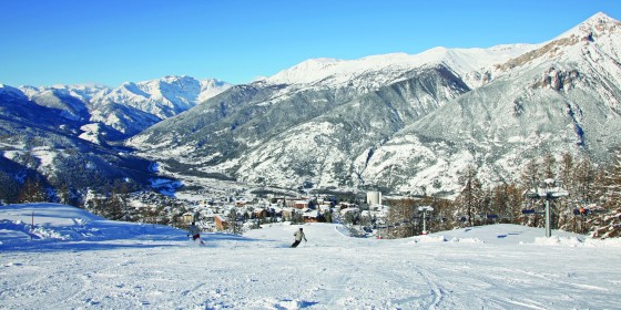 School Ski Trips to Sauze d'Oulx, Italy