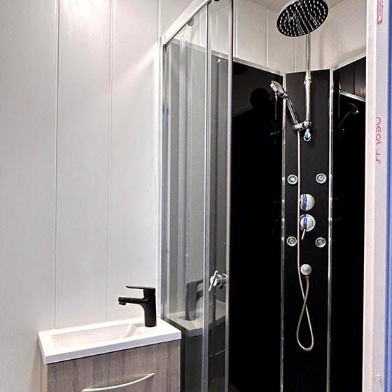 Bathroom at the Chalet d'Aka in France