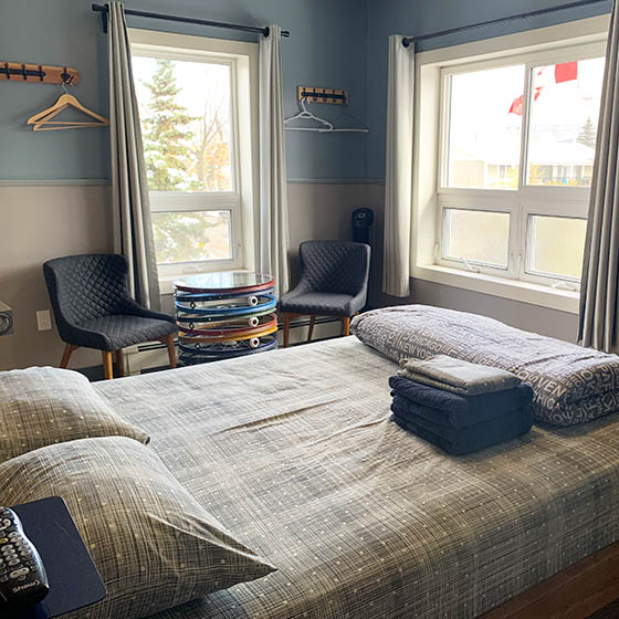 Bedroom at Jasper Downtown Hostel in Canada