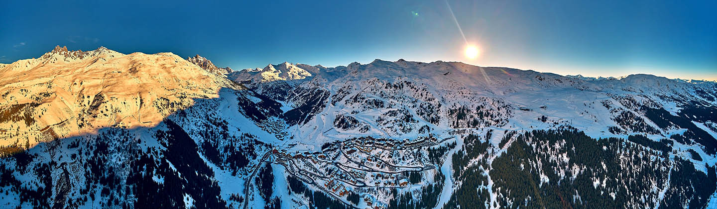 Panoramic view of the Three Valleys in the French Alps: Courchevel, Val Thorens and Meribel