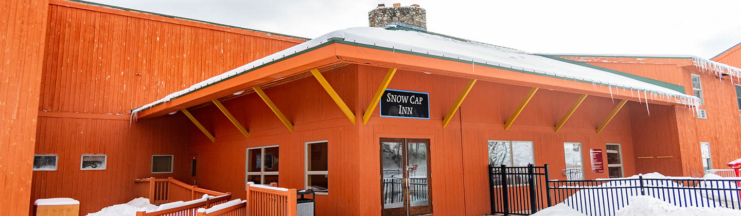 The Snow Cap Inn in Sunday River, East Coast USA