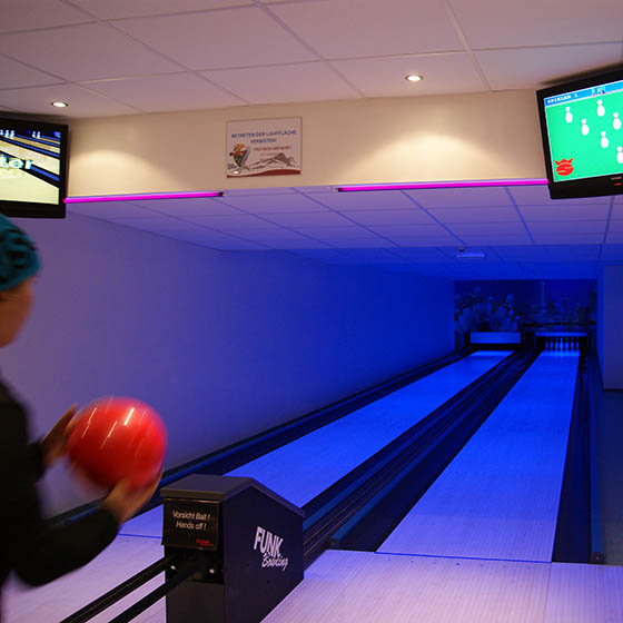 Bowling at the Felseralm in Obertauern