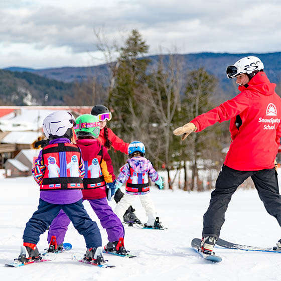Students during ski lessons in SUnday River, East Coast USA
