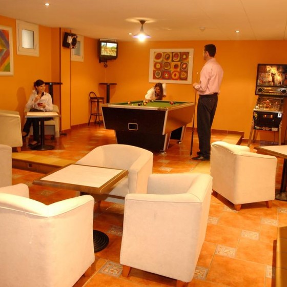 Vall Ski lounge area
