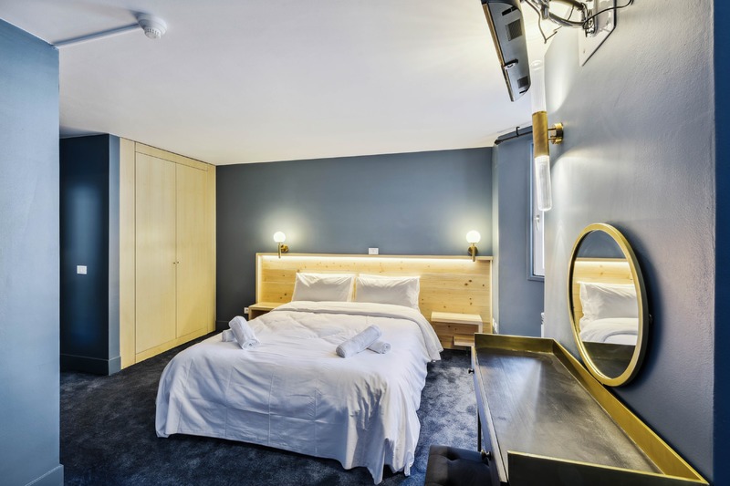 Bedroom at Hotel Turan, Les Deux Alpes