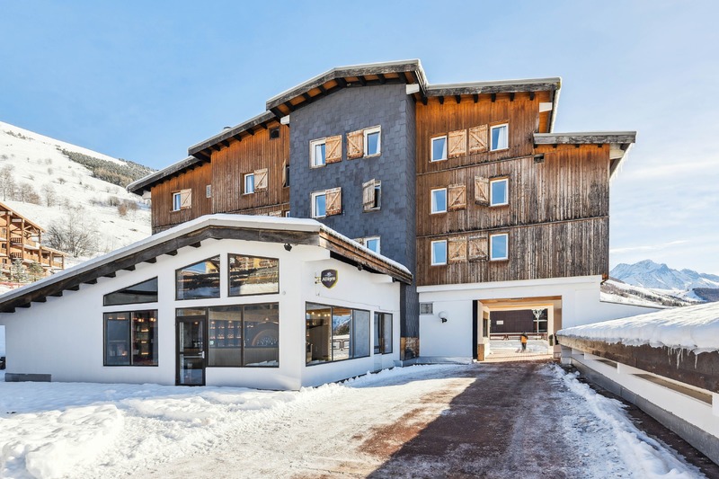 Outside Hotel Turan in Les Deux Alpes, France