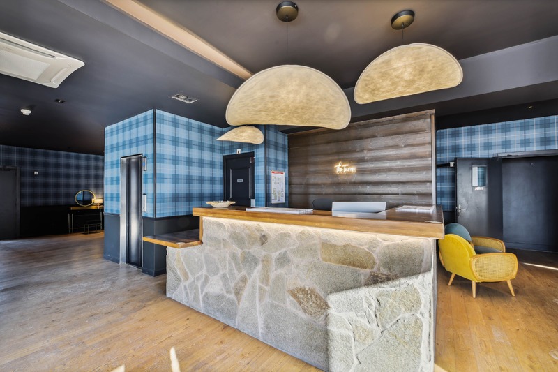 Reception area at Hotel Turan, Les Deux Alpes