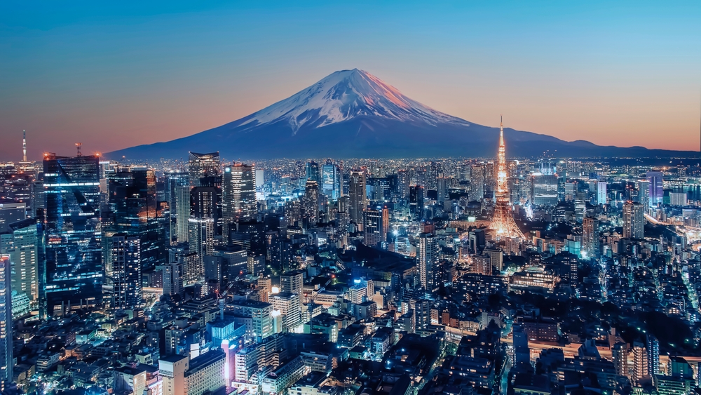 Panoramic view of Tokyo and Mount Fuji at sunset