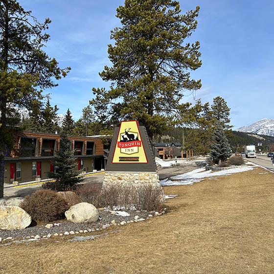 The Tonquin Inn in Jasper, Canada