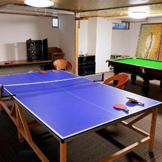 Games room at Hakuba Sun Valley Hotel in Goryu, Japan