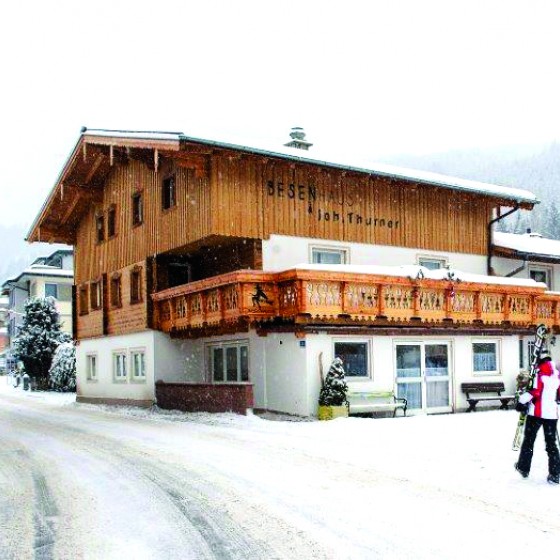 Jugendhotel Besenhaus, Salzburger Sportwelt