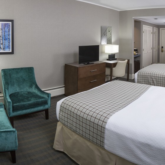 Alternative view of room with two double beds at Golden Eagle Resort, Stowe