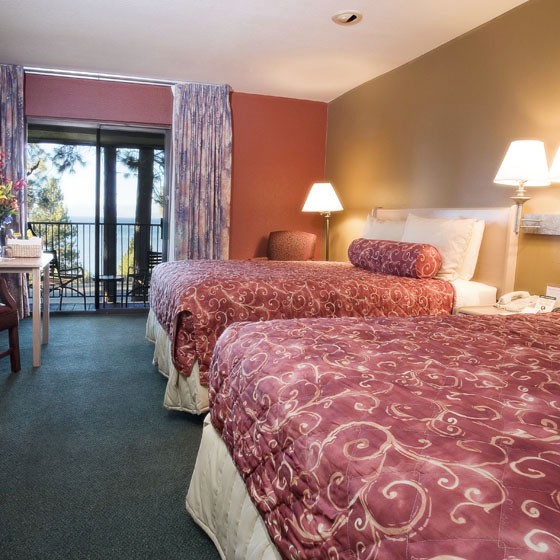 Inn By The Lake Guestroom